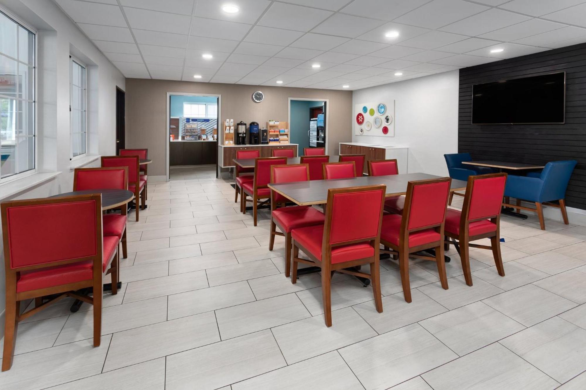Holiday Inn Express Hotel & Suites Acme-Traverse City By Ihg Eksteriør billede