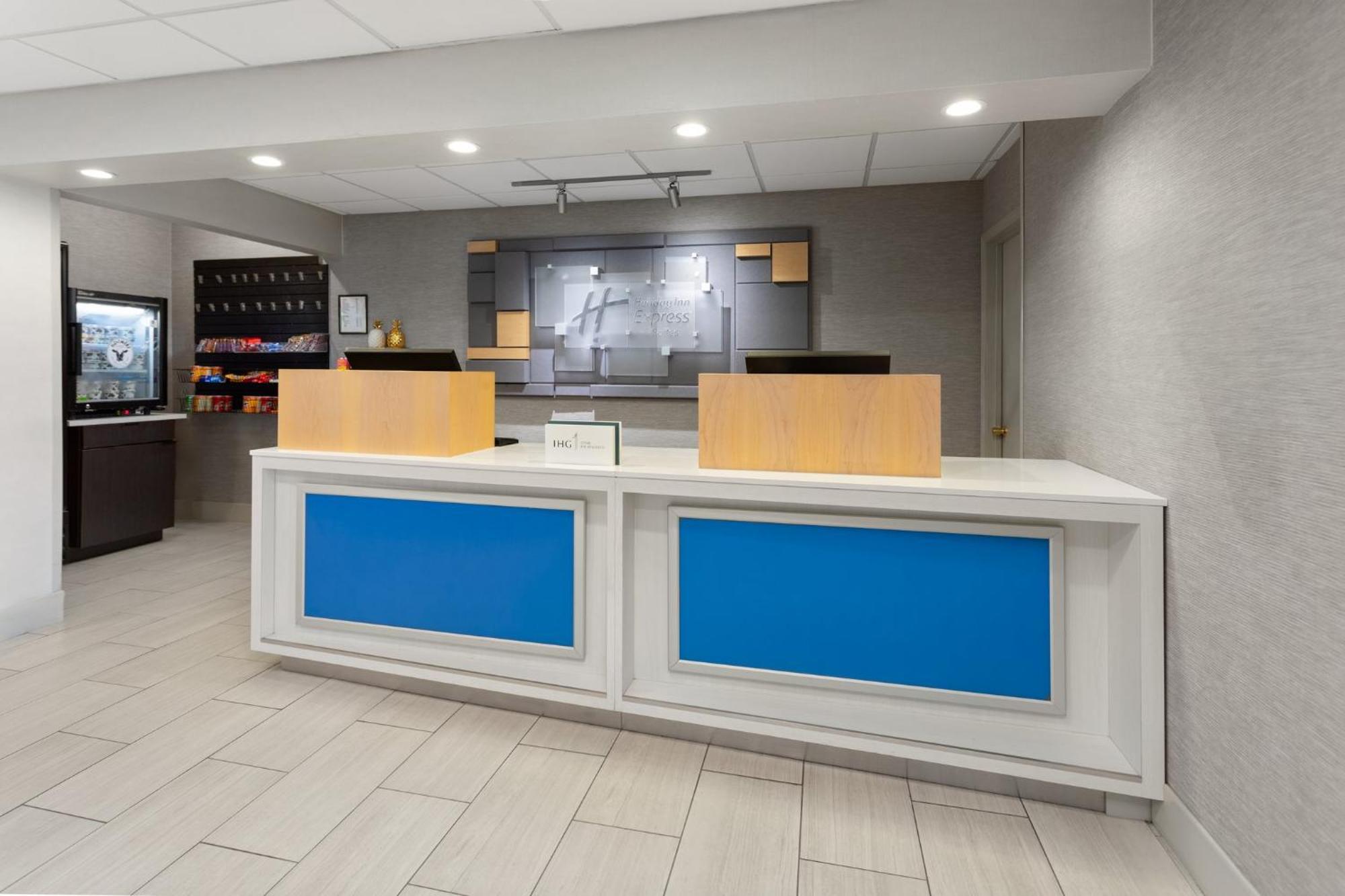 Holiday Inn Express Hotel & Suites Acme-Traverse City By Ihg Eksteriør billede