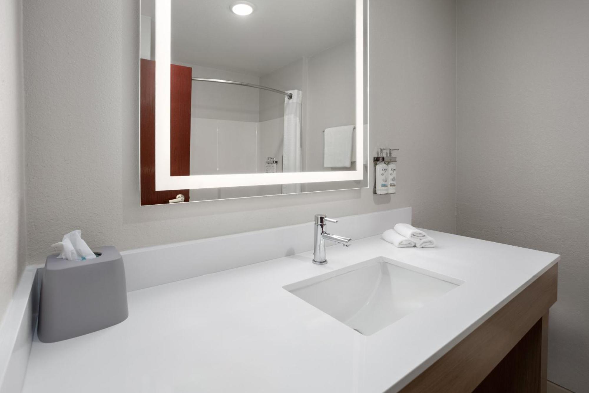 Holiday Inn Express Hotel & Suites Acme-Traverse City By Ihg Eksteriør billede