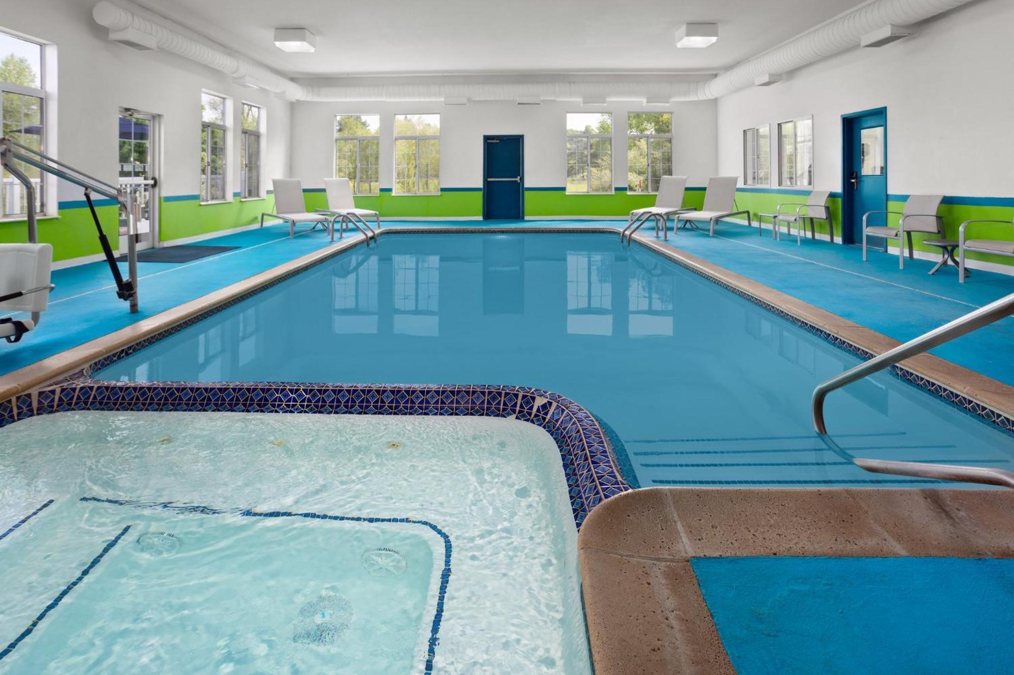 Holiday Inn Express Hotel & Suites Acme-Traverse City By Ihg Eksteriør billede